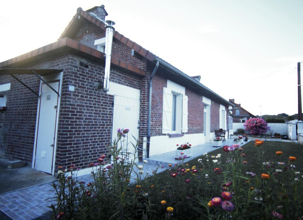 La Maison De Maria Folembray Exterior photo